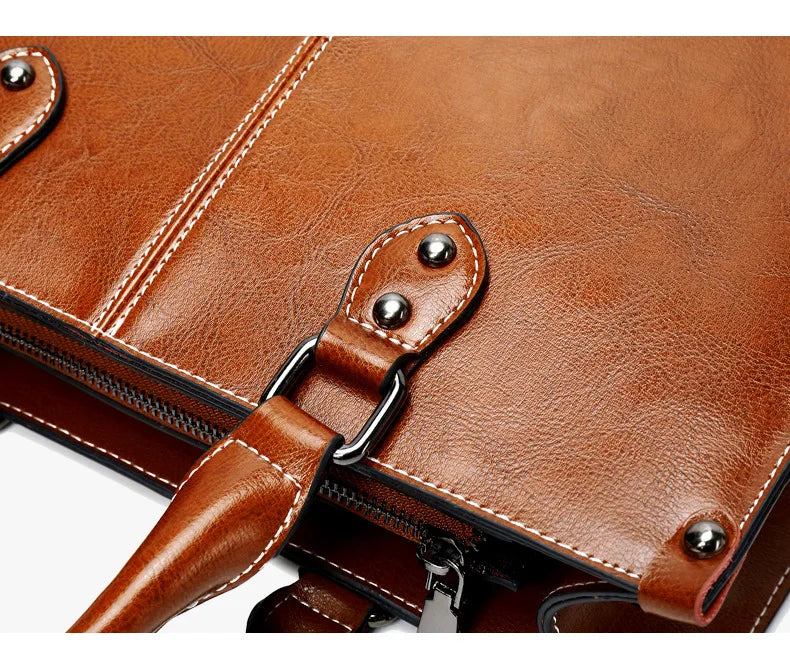 Bolsa de Couro Feminina - Elegância e Versatilidade