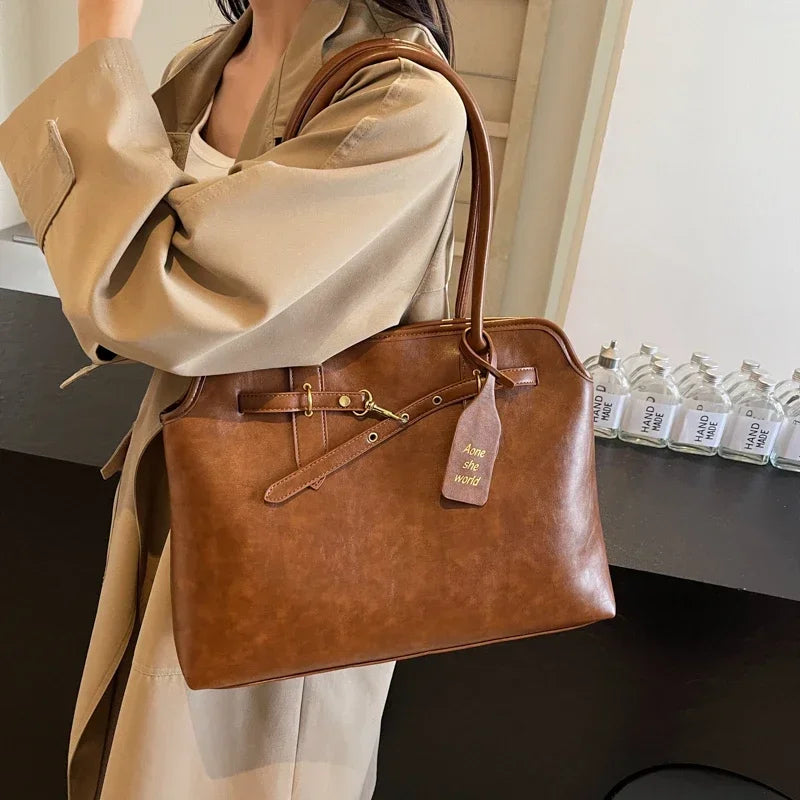 Vintage grande capacidade de couro do plutônio sacola para as mulheres 2024 outono tendência marrom senhora commuter bolsa feminina viagem bolsa ombro