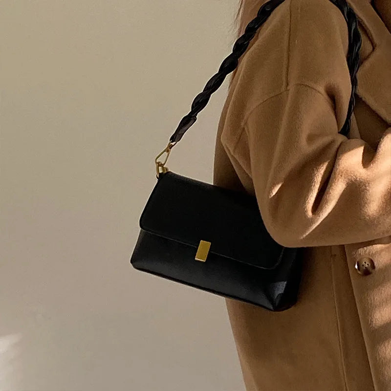 Design novo saco feminino de couro do plutônio do vintage axilas saco elegante pequena bolsa de ombro casual popular carteira móvel