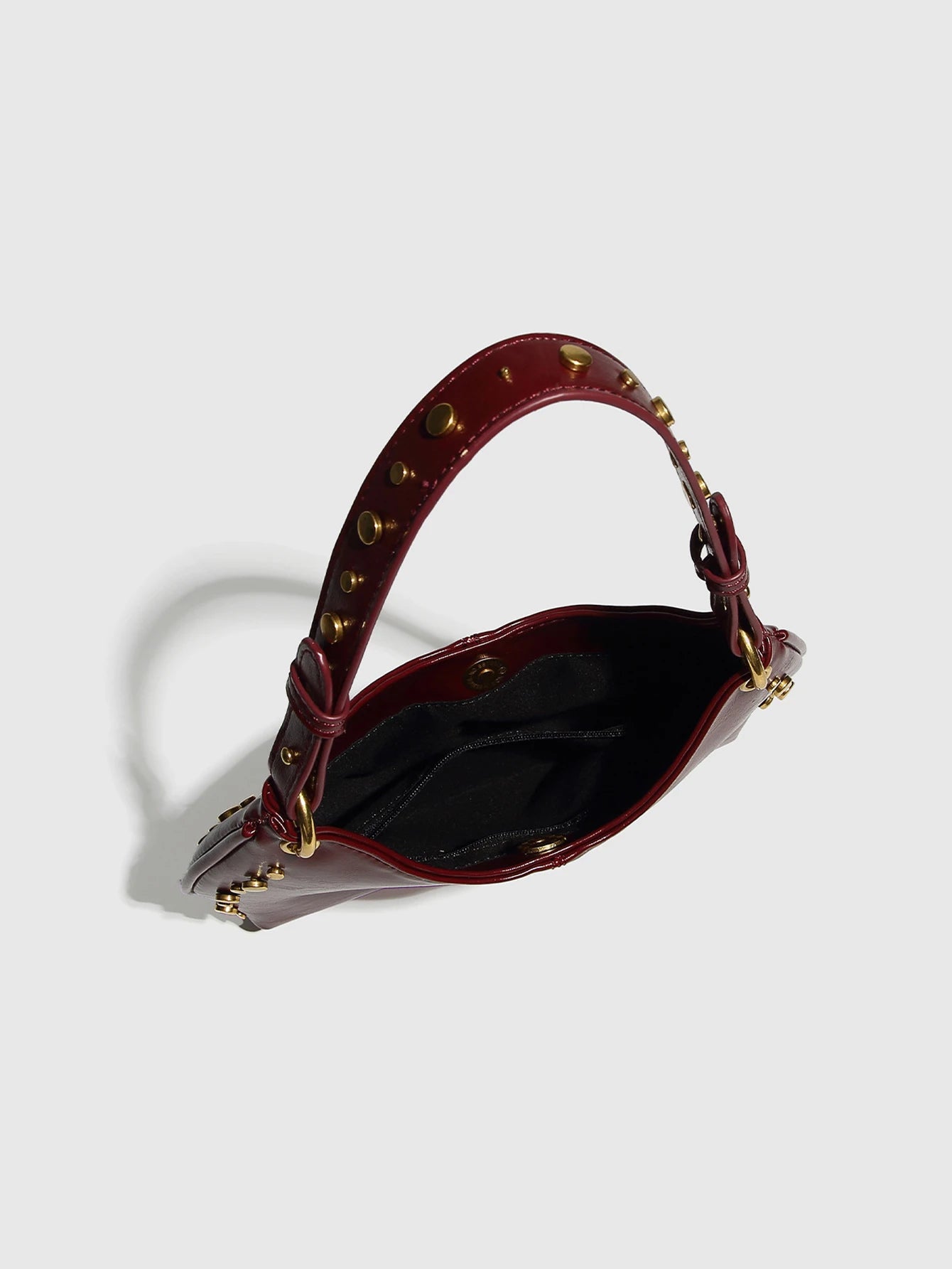 2025 nova moda na moda bolsa nas axilas rebitada bolsa de ombro corrente boston crossbody saco
