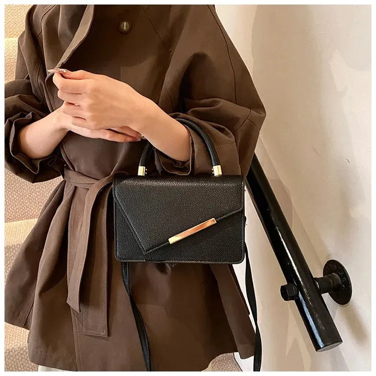 Moda minimalista pequeno quadrado saco venda quente da temporada na moda retro bolsa feminina versátil ombro crossbody saco sof