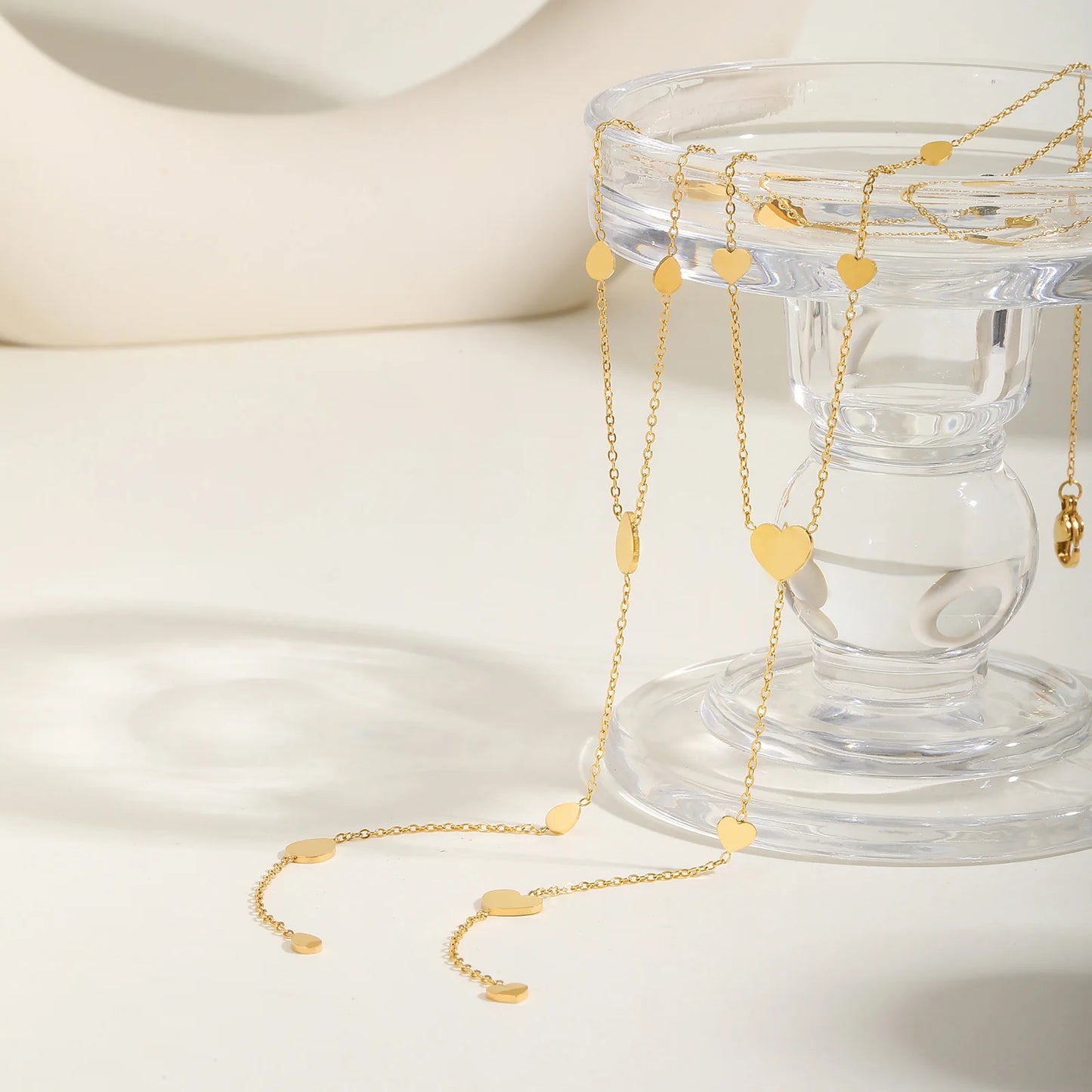 Colar de corrente lariat com gota de coração para mulheres, corrente longa em forma de Y em aço inoxidável 18K joias em camadas de cor dourada