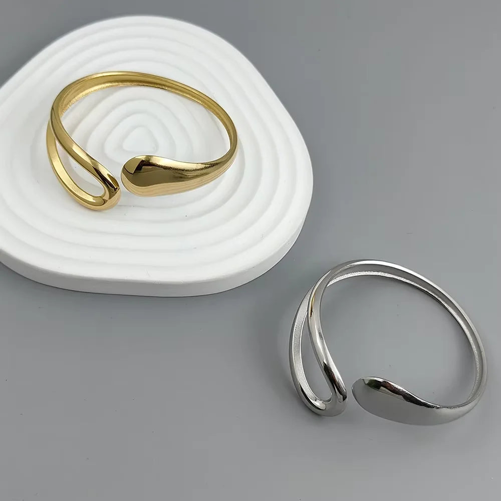 Nova gota de água oca de aço inoxidável banhado a ouro 18K pulseira, joias de prata à prova d'água de alta qualidade, presente para casais