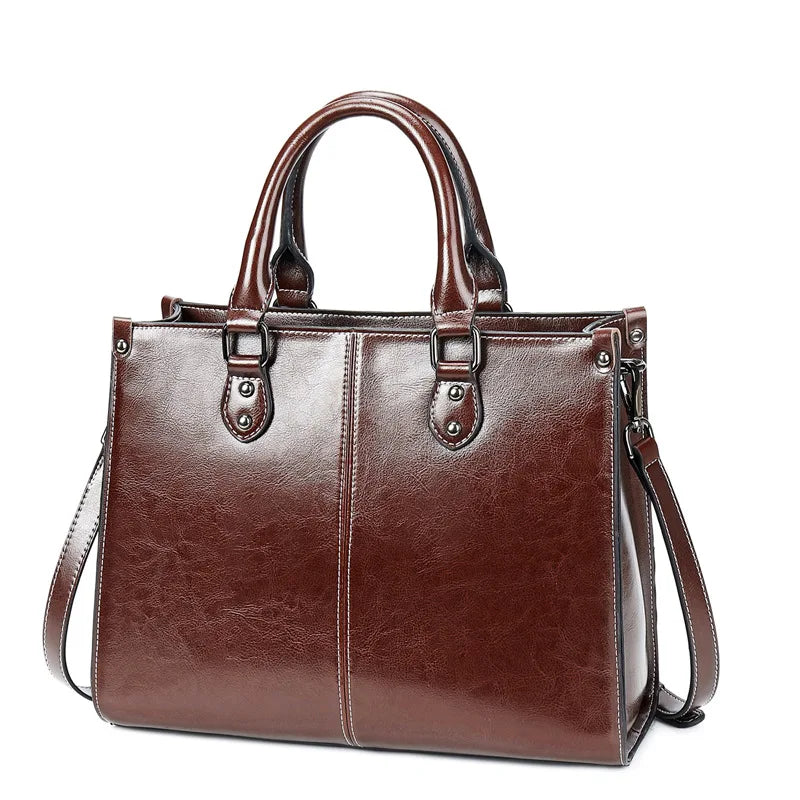 Bolsa de Couro Feminina - Elegância e Versatilidade
