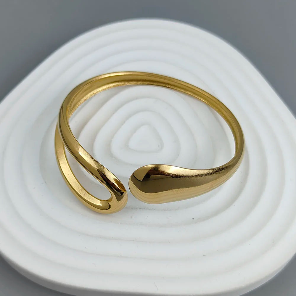 Nova gota de água oca de aço inoxidável banhado a ouro 18K pulseira, joias de prata à prova d'água de alta qualidade, presente para casais