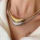 Metal Tube Snake Bone Chain Collar para Mulheres, Design Retro Francês, Exagerado Colar de Aço Inoxidável, Jóias Incolores Meninas